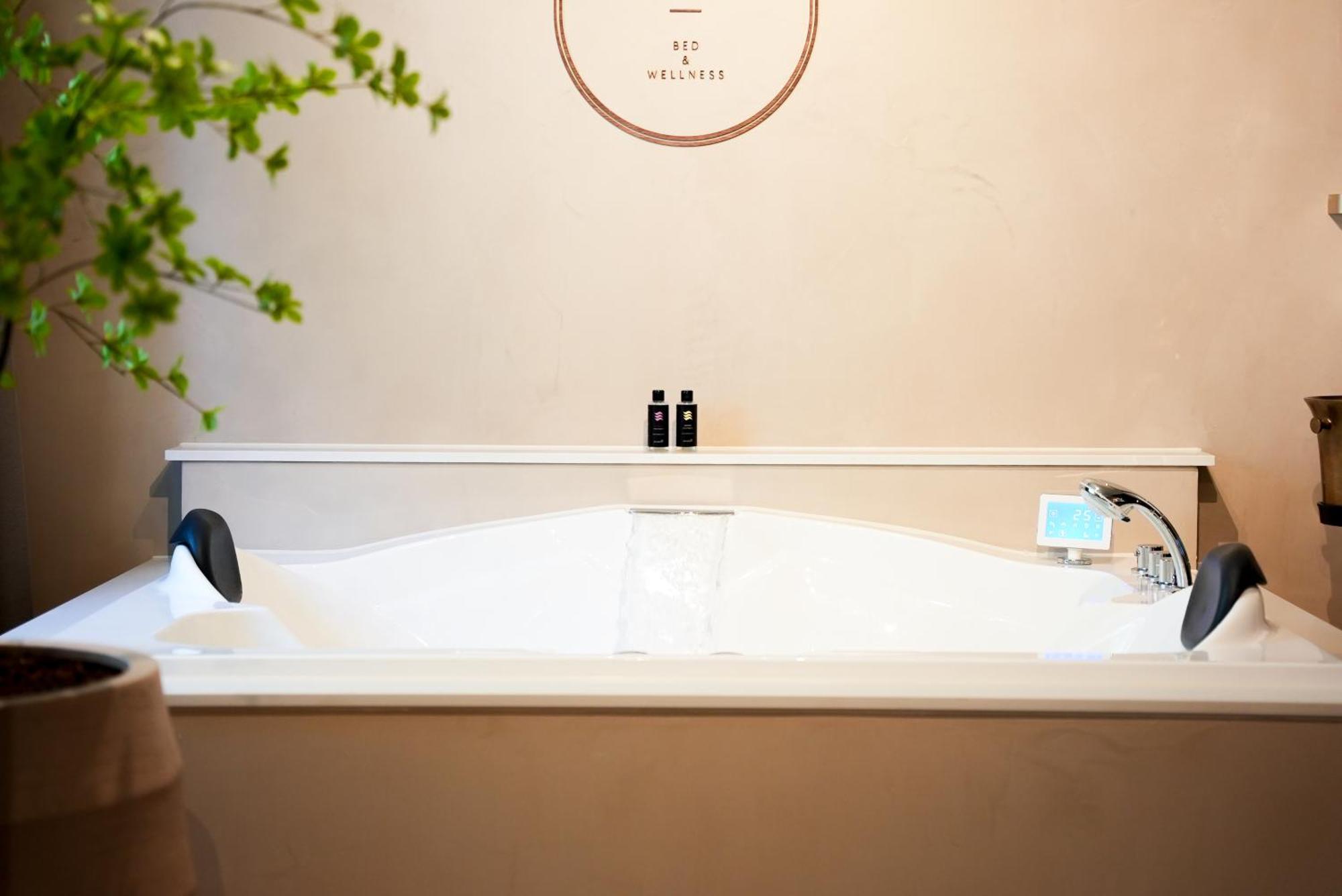 The Lodge Bed & Wellness Oisterwijk Sauna, Jacuzzi, Luxury Moergestel Luaran gambar